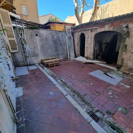 L'Antre Du Dragon Apartment Marseille Exterior photo
